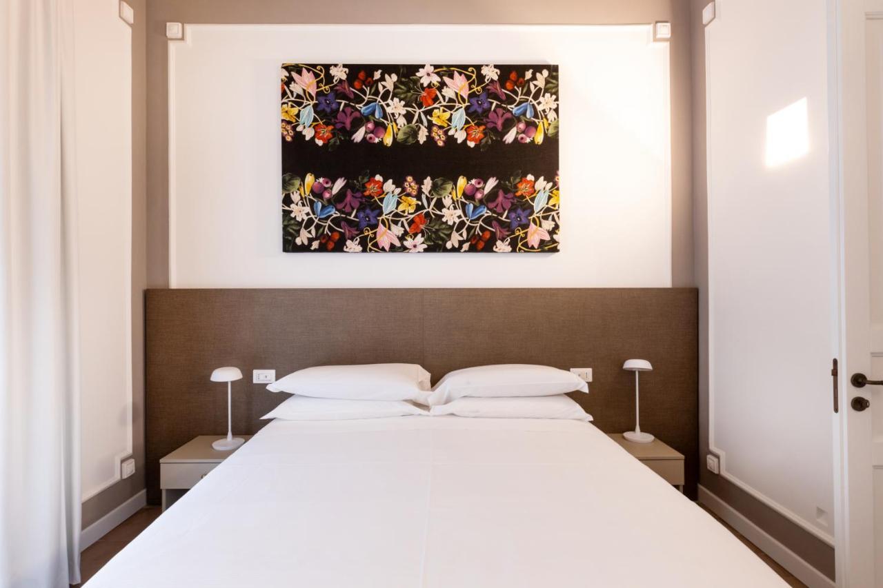 Riflessi Acireale Palace Suites מראה חיצוני תמונה