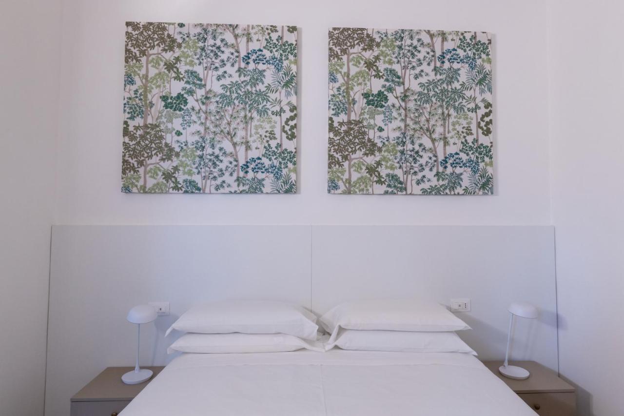 Riflessi Acireale Palace Suites מראה חיצוני תמונה