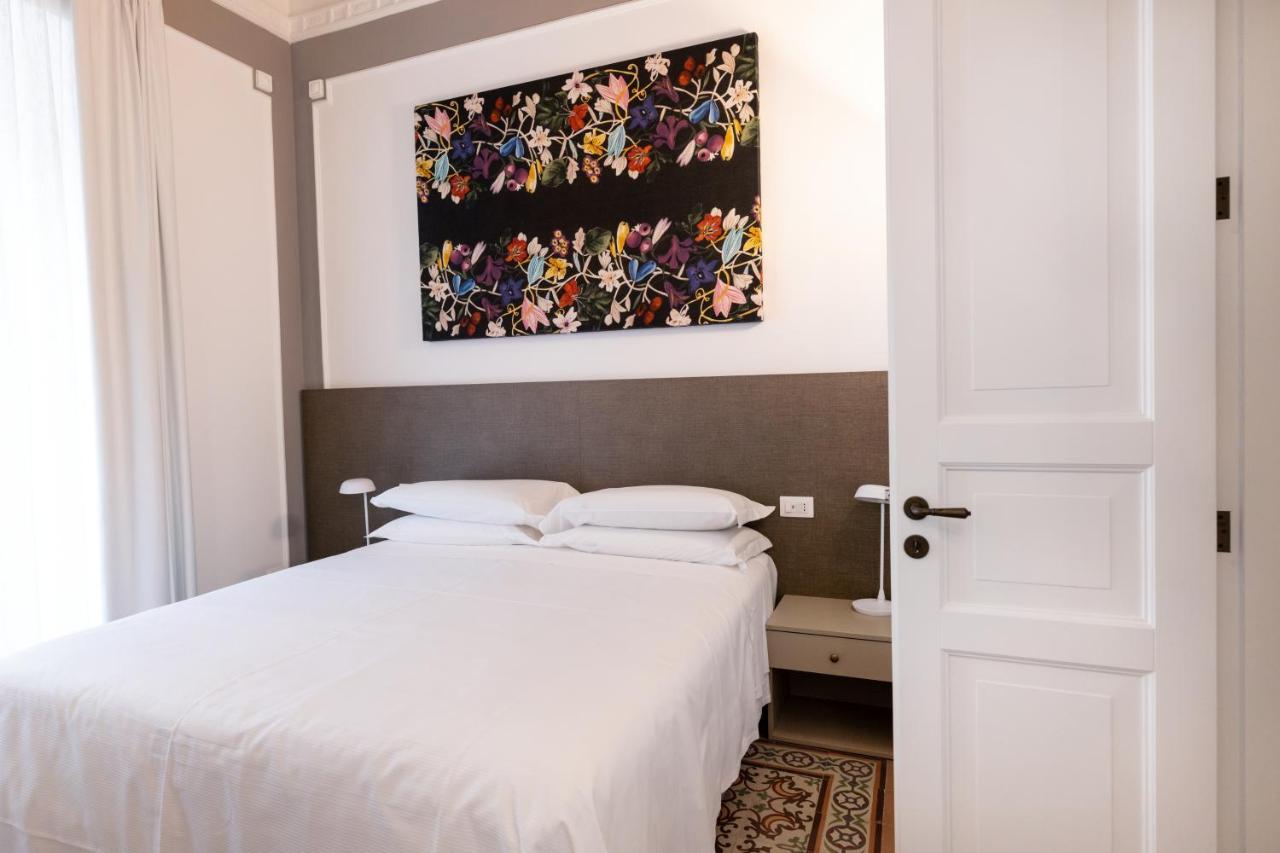 Riflessi Acireale Palace Suites מראה חיצוני תמונה