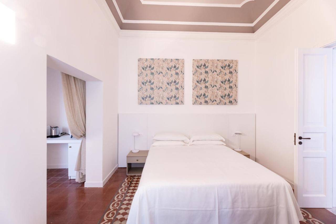 Riflessi Acireale Palace Suites מראה חיצוני תמונה