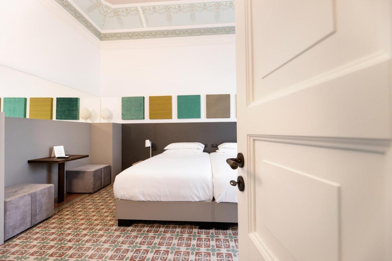 Riflessi Acireale Palace Suites מראה חיצוני תמונה